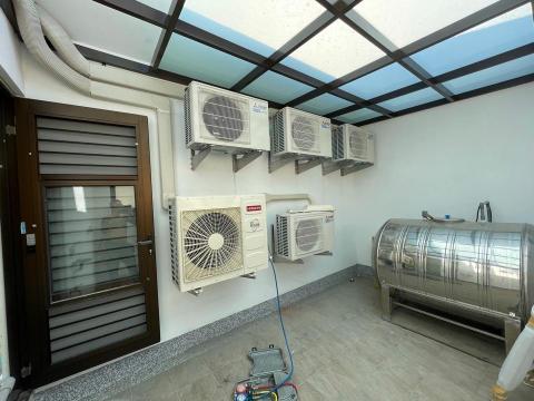 小鬍鬚_冷工坊 - 熱愛 三菱❤️