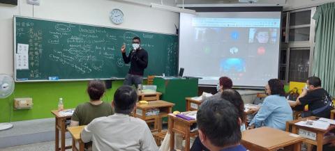 Emma English class - 成人英語