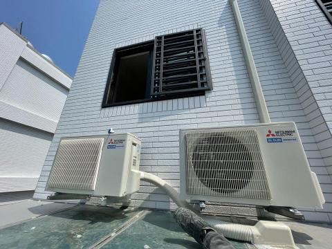 小鬍鬚_冷工坊 - 我❤️三菱