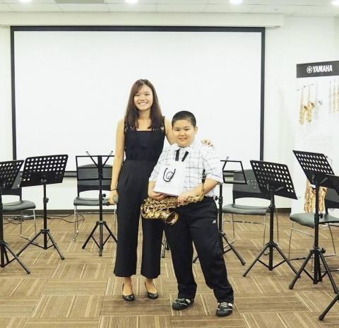 薩克斯風黃珮涵老師 - 