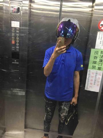 提供衣櫃深度服務的專家翁一晉