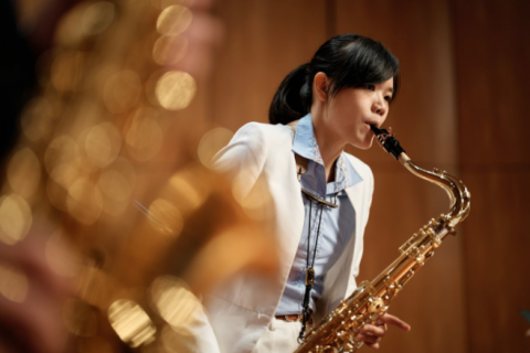 薩克斯風黃珮涵老師 - 