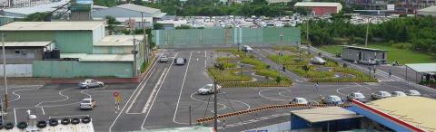 中興、大同汽車駕訓班 新莊報名處 - 