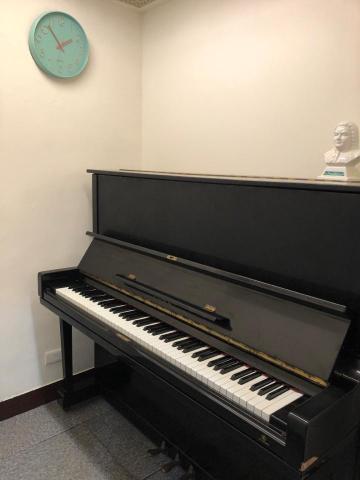 悠樂音樂工作坊 -  鋼琴教室