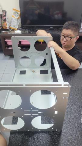 騏銘電腦貿易企業有限公司 - 礦機組裝 騏銘電腦貿易企業有限公司 - 礦機組裝