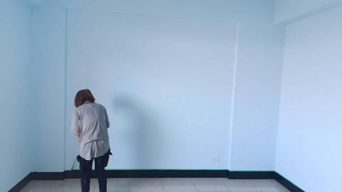 泳旺翻修工程 - 大坪頂案件重新粉刷，加新產品自黏地板