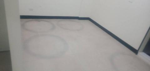 泳旺翻修工程 - 大坪頂案件重新粉刷，加新產品自黏地板