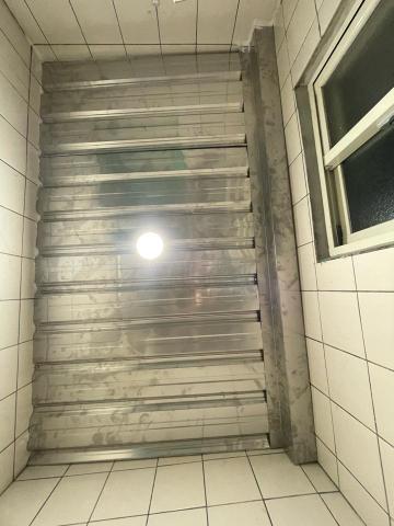 靖葇工程行 - 廁所天花板整個做起來、不用在想要怎麼解決排水污水滴滴答答、樓上屋主又不管只好這樣