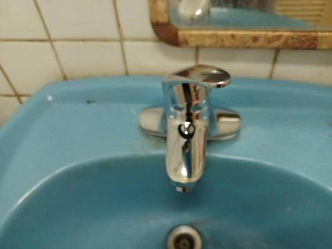 展源機電公司 - 水龍頭更換 展源機電公司 - 水龍頭更換