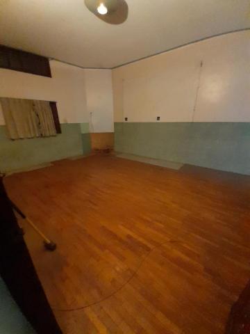 鴻家房屋翻修企業社 - 實木櫃體拆清運完成 鴻家房屋翻修企業社 - 實木櫃體拆清運完成