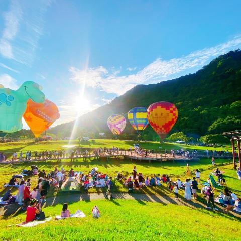 提供行政助理工作內容服務的專家鍾佳伶