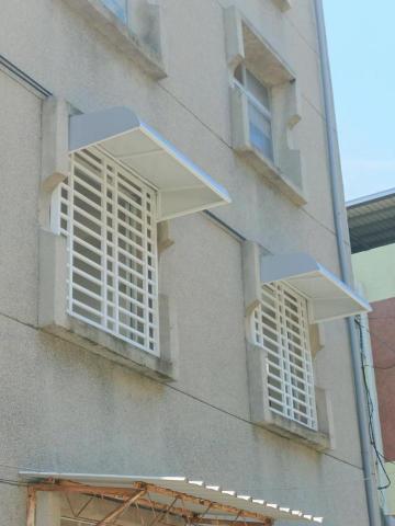 騰達工程 - 雨遮及防盜窗