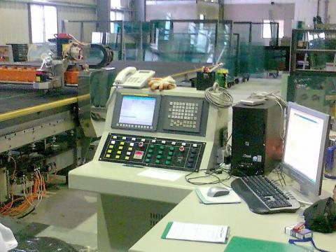 Sigma-Tek Studio/希格瑪設計+技術+製造承作 - Fanuc CNC 自動化玻璃板切割產線 (CAD/CAM 整合)