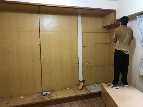 台中阿榮大型廢棄傢俱清運（居家水電） - 大型衣櫥拆除含清運