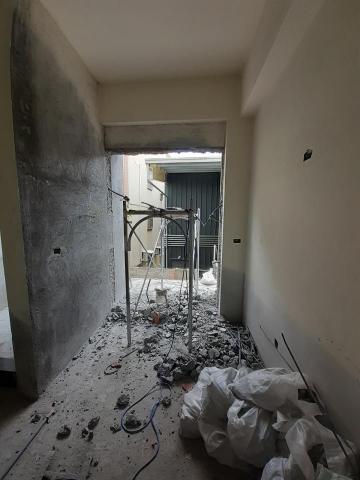 鴻家房屋翻修企業社 - RC牆體 打除完成  鴻家房屋翻修企業社 - RC牆體 打除完成