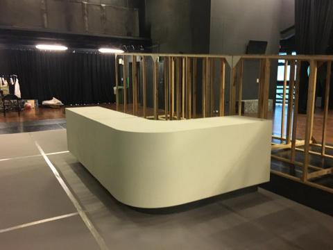 謝宛芸 - 在劇場搭建的舞台