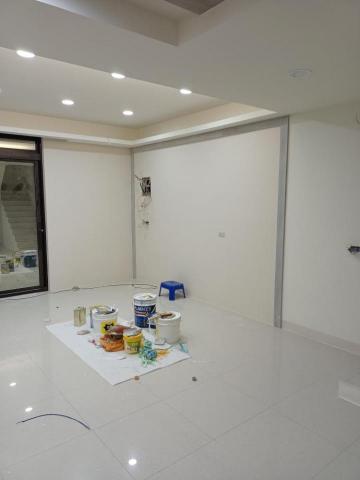 佶旺油漆工程 - 奶茶色