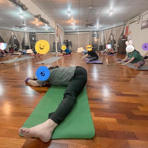 蔡語蕎 - 有氧過後會做核心伸展