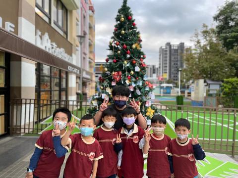 Théo edu. - 聖誕節主題課程