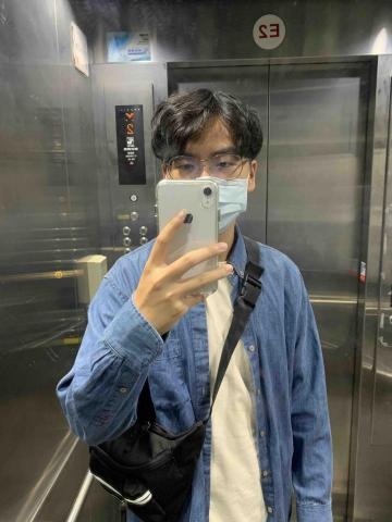 提供新竹縣市伴讀服務的專家鄧益安