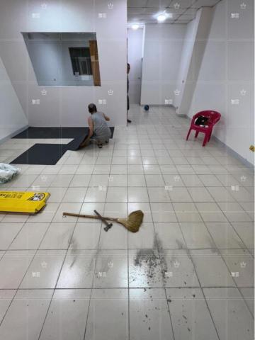 加雲塑膠地板工程 - 辦公室