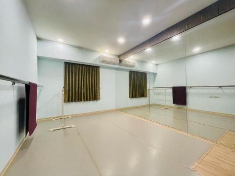 曾睫嵐 - 授課環境