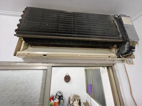 晶荷清潔 - 清洗前