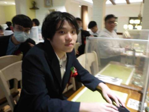 提供111數b服務的專家許少泓