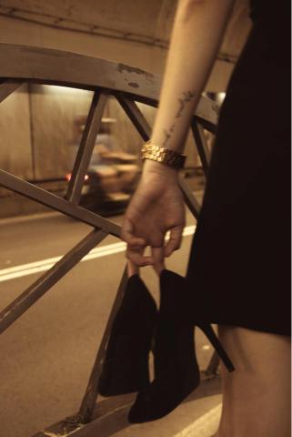 nickson.photography - 作品範例 / 隧道復古電影感人像攝影