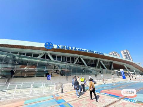 嘿嘿台客嘻已出院 正常營業中 - 美麗島車站