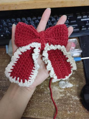 黃詩婷 - 大紅蝴蝶結髮夾