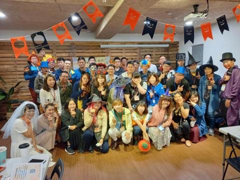 人際關係優化師-沈威治 - 單身萬聖派對企劃及主持