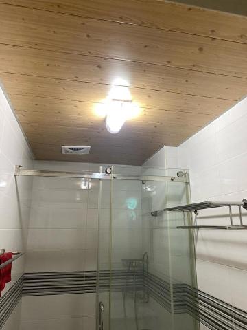 居家清潔 - 學生宿舍退租廁所天花板清潔後