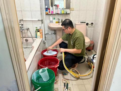 雅銳-全國水管漏水不用打牆壁-水管抓漏補漏止漏 - 施工現場~免鑿牆水灌注