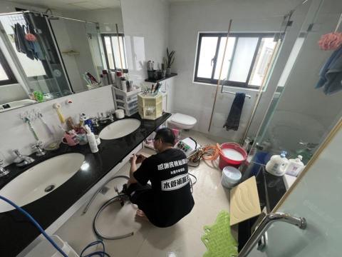 雅銳-全國水管漏水不用打牆壁-水管抓漏補漏止漏 - 施工現場~免鑿牆水灌注