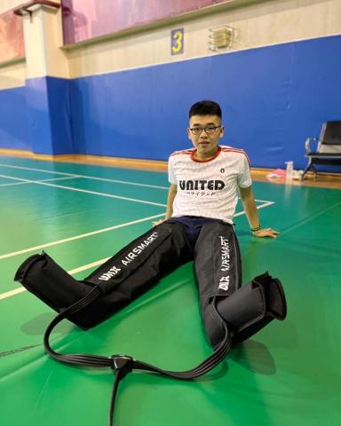 傳奇羽球隊 (龍澔教練） - 