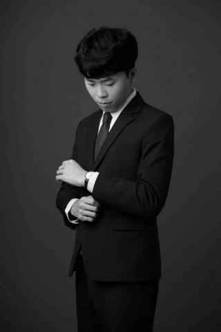 提供sbir代寫服務的專家AllenS 專業寫手（新聞稿、分析評論、社群文案等皆可代寫