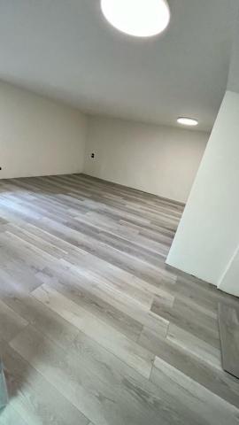 杰輝室內裝潢工程行 專業地板、窗簾、矽利康 - 