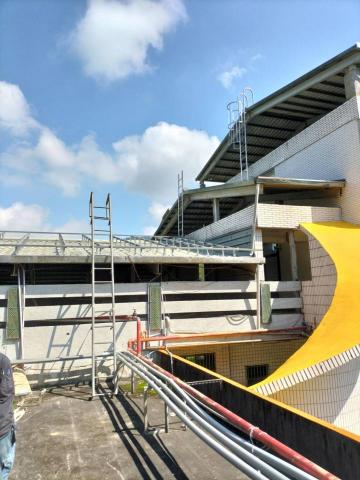 竹東宜安居企業社 - 五峰鄉瑞豐國小安全樓梯工程（完工後）