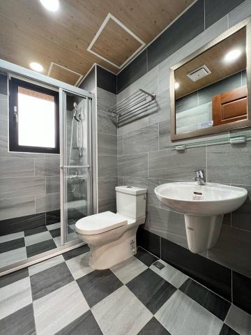 查斯特室內裝修 - 