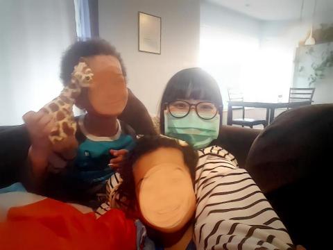 Sylvia Lin - 在美國擔任兩個孩子的保姆