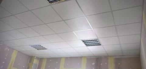 佰策有限公司裝潢工程 - 工廠案-輕鋼架天花板、素面矽酸板