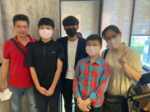 沈鎮堯 - 學生成果發表