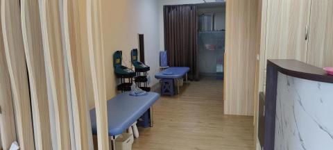 達摩徒手調理體態平衡館 - 