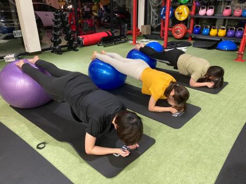 台中素食健身教練巧克力 - 私人教練課程
客製化安排菜單
團體課程 台中素食健身教練巧克力 - 私人教練課程
客製化安排菜單
團體課程