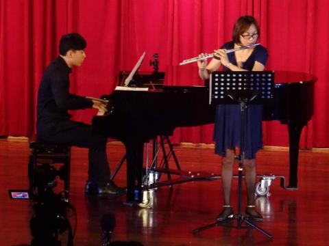 許詠棠 - 長笛音樂會伴奏
