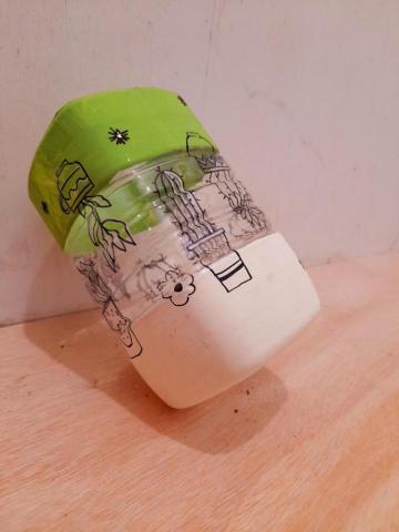 李佩珊 - 各類家具手繪（盆栽）