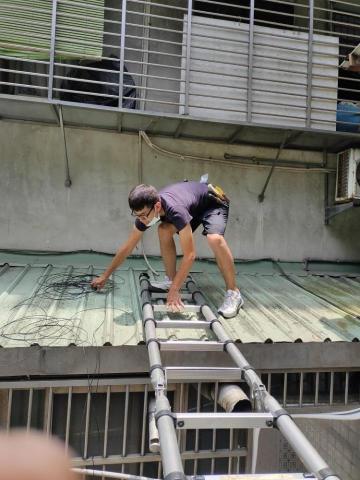 書銘網路通訊有限公司 - 拉光纖