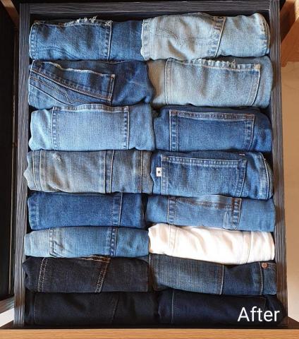心.整理▪︎Fiona▪︎ - 將牛仔褲以口袋式收摺，既可節省空間，所擁有的數量也能一目了然。