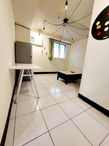 泰瑞爾居家工坊 - 弄好之後，躺在地板都不怕髒了！因為我是花比較多時間，做細一點，畢竟細項品質很重要